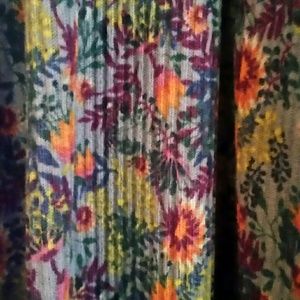 ☆LulaRoe Xl floral HTF Rare print Daisy Sarah☆